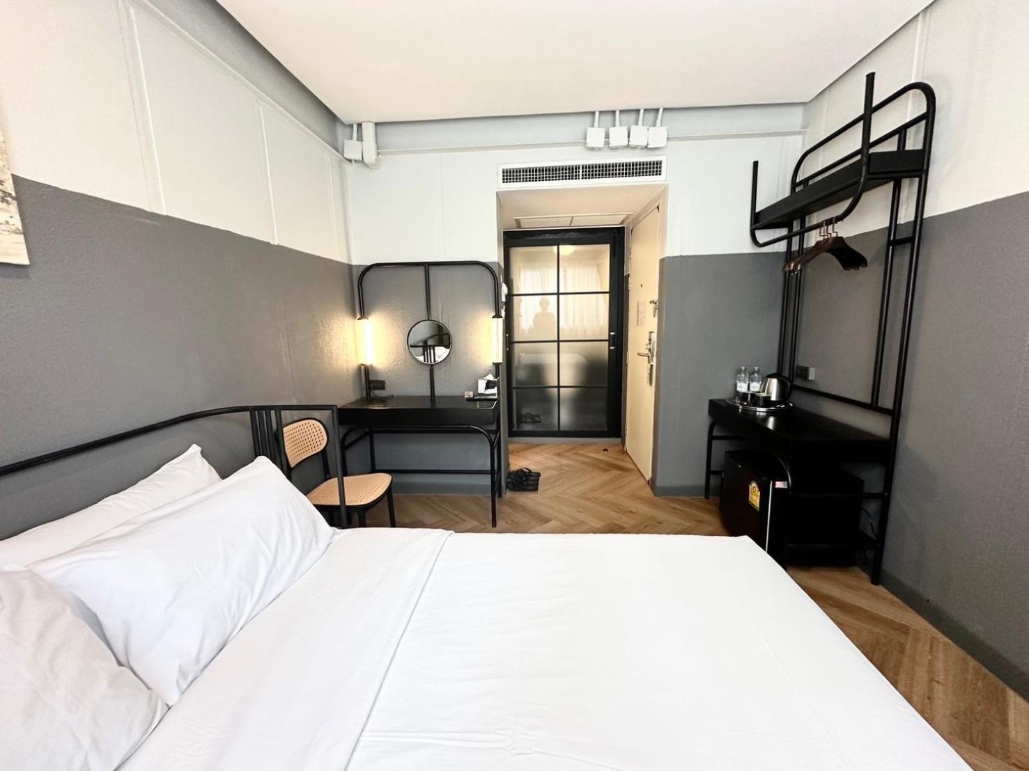 Talakkia Boutique Hotel Бангкок Экстерьер фото